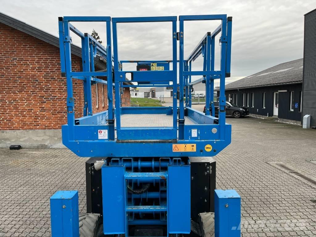 Genie GS4069 BE Škarjaste dvižne ploščadi