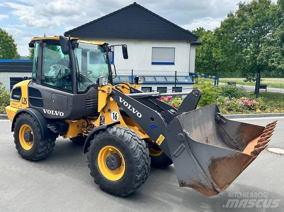 Volvo L 25 Electric Kolesni nakladalci