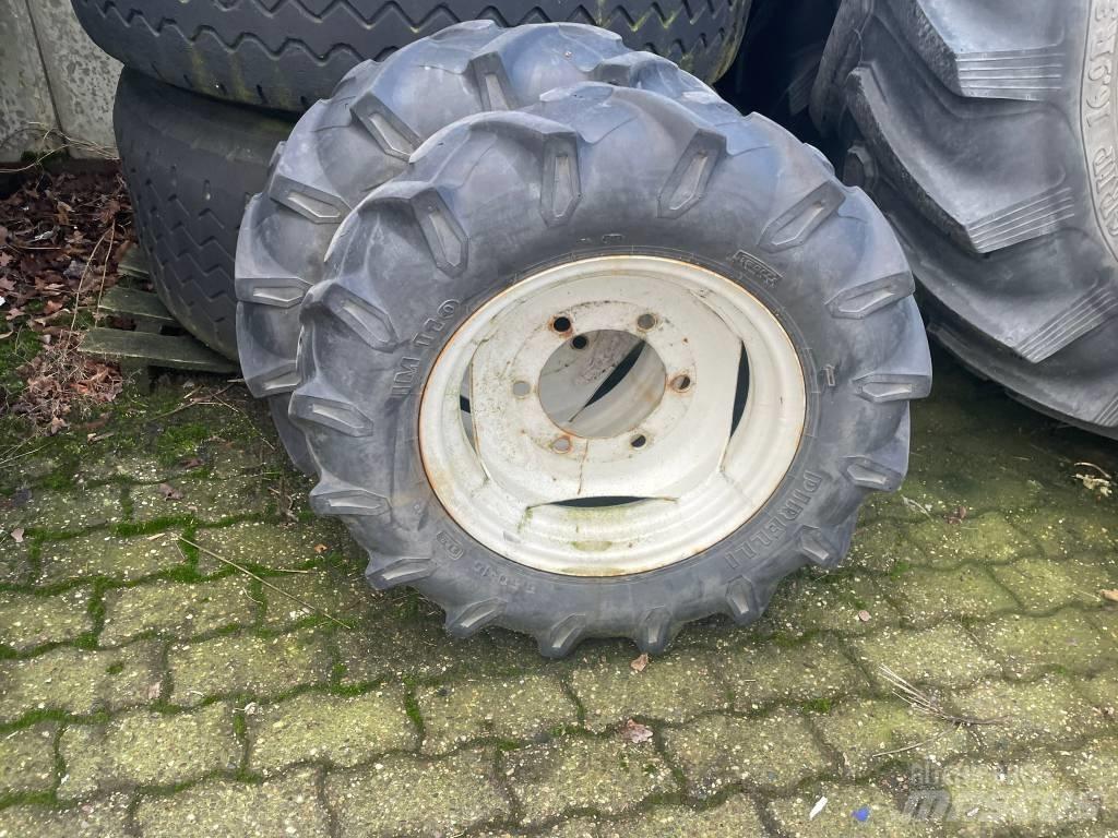 Pirelli 6.5 -16 + velg Gume, kolesa in platišča