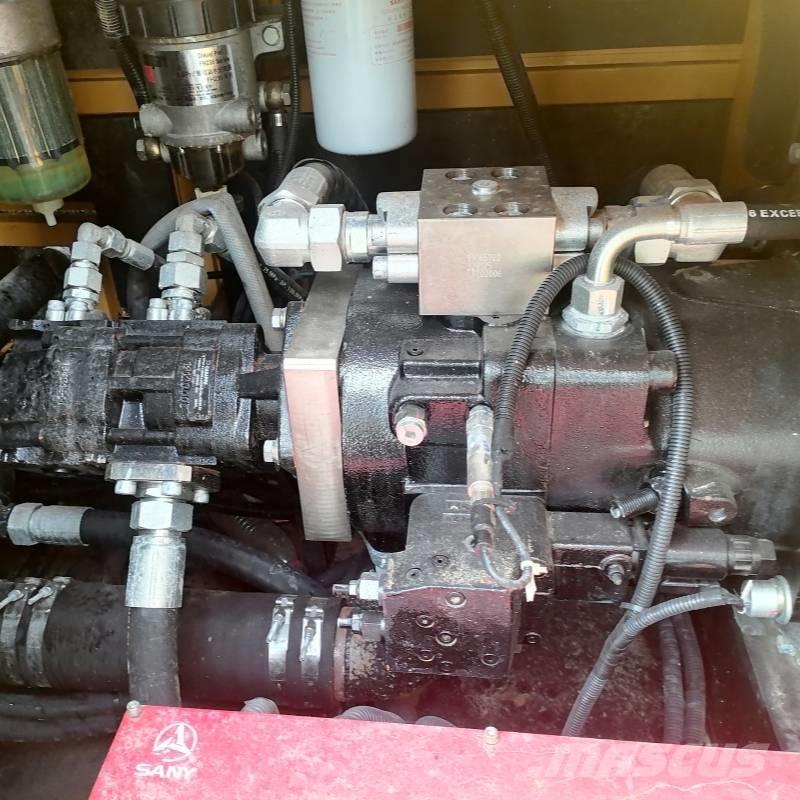 Sany SCC 850 A Dvigala na gosenicah