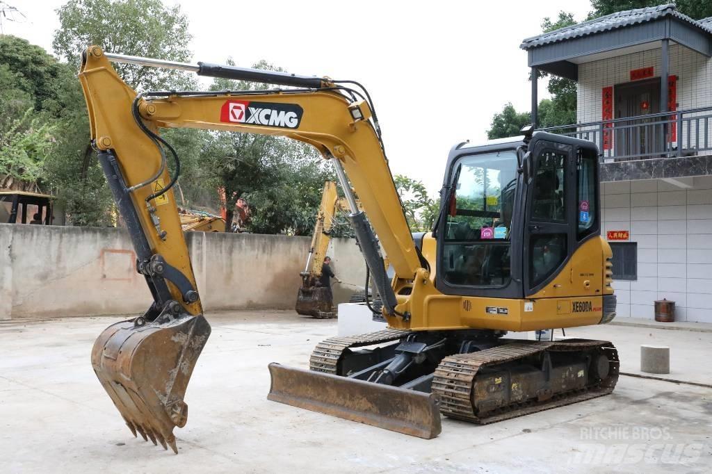 XCMG XE 60 DA Mini bagri <7t