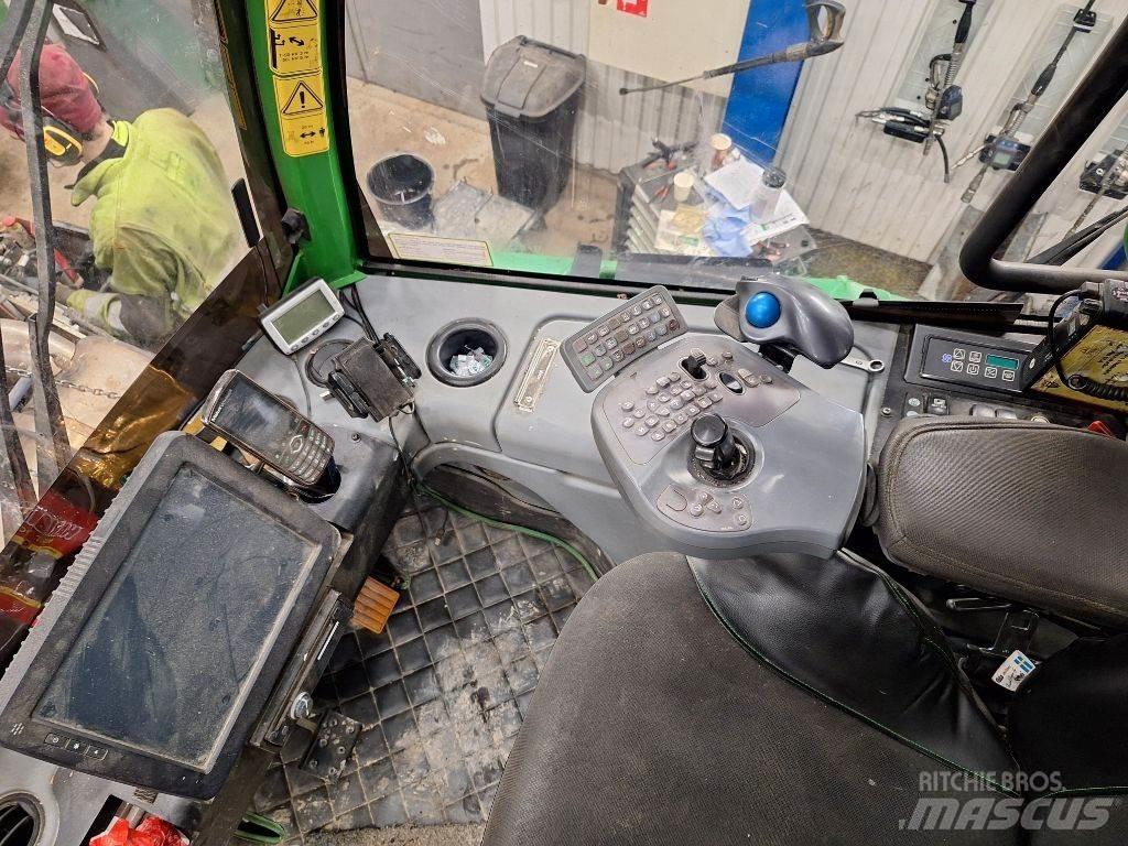 John Deere 1910 Forwarderji