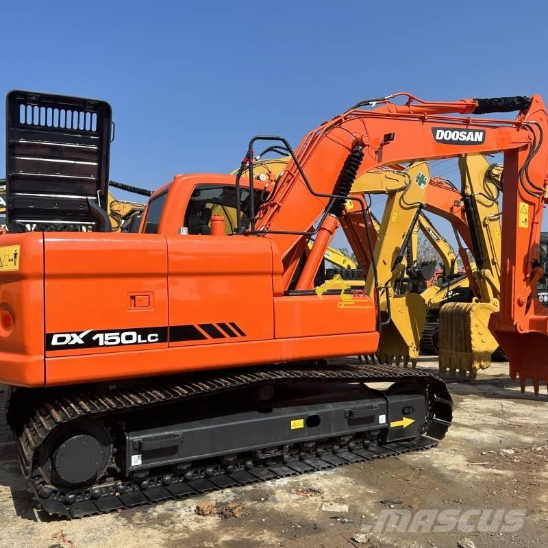 Doosan DX150 Bagri goseničarji