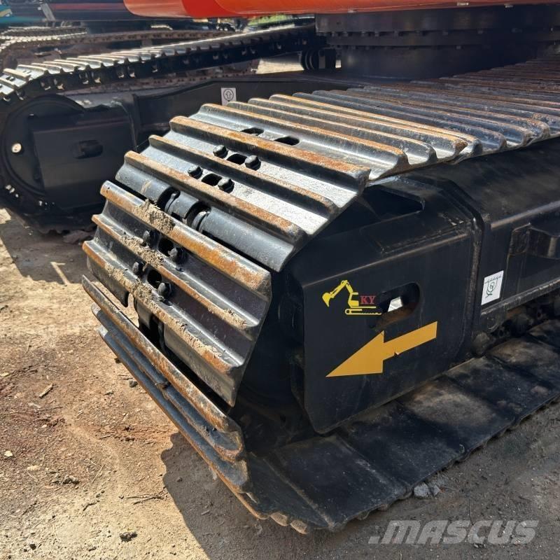 Doosan DX150 Bagri goseničarji