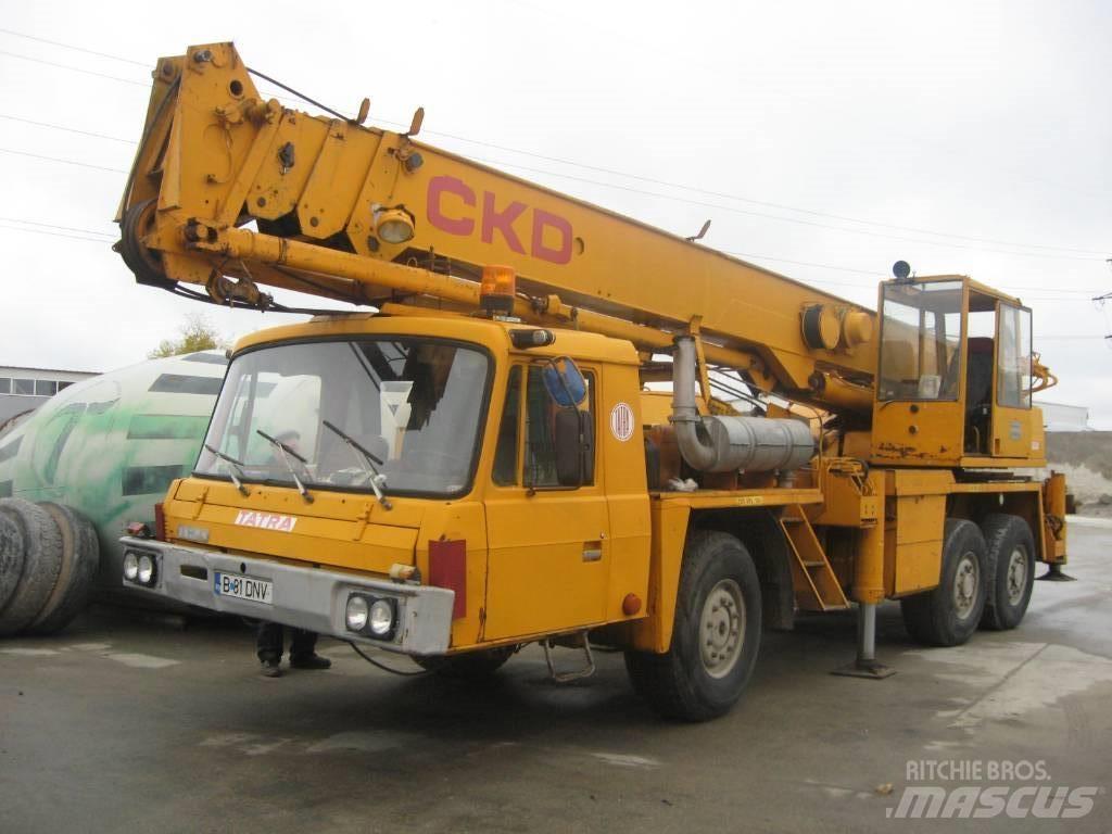 Tatra CKD Rabljeni žerjavi za vsak teren