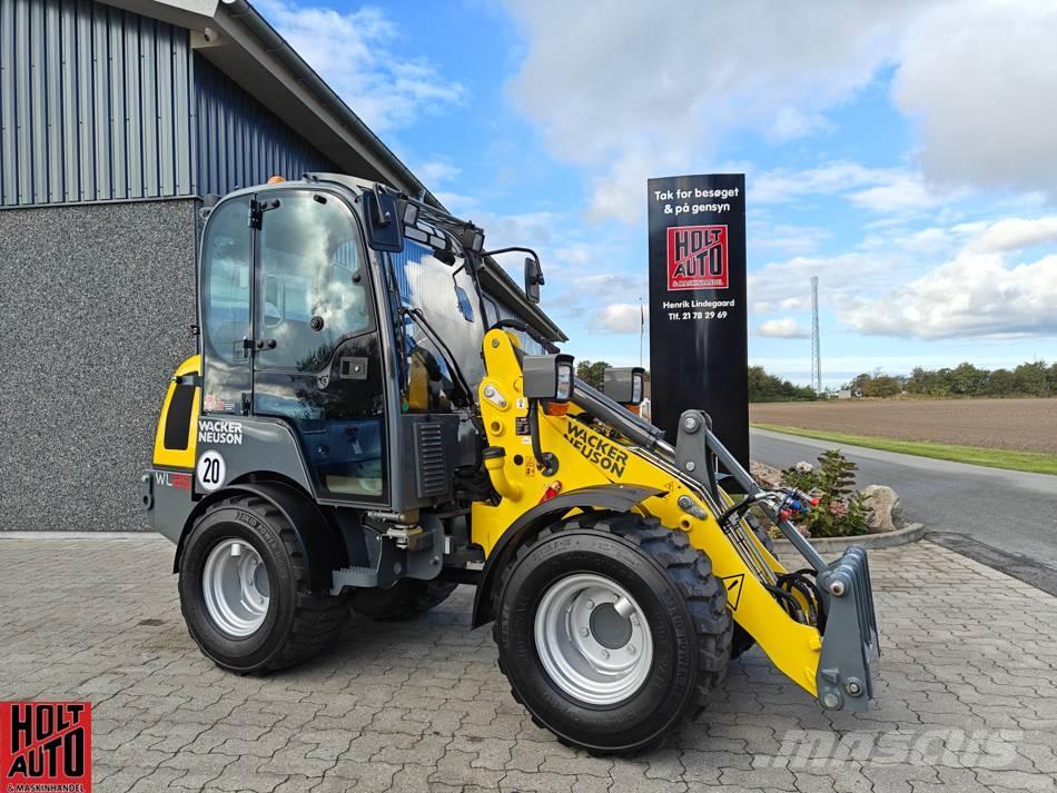 Wacker Neuson WL 25 Kolesni nakladalci
