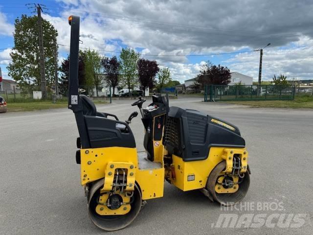 Bomag BW 100 AD M-5 Dvojni valjarji