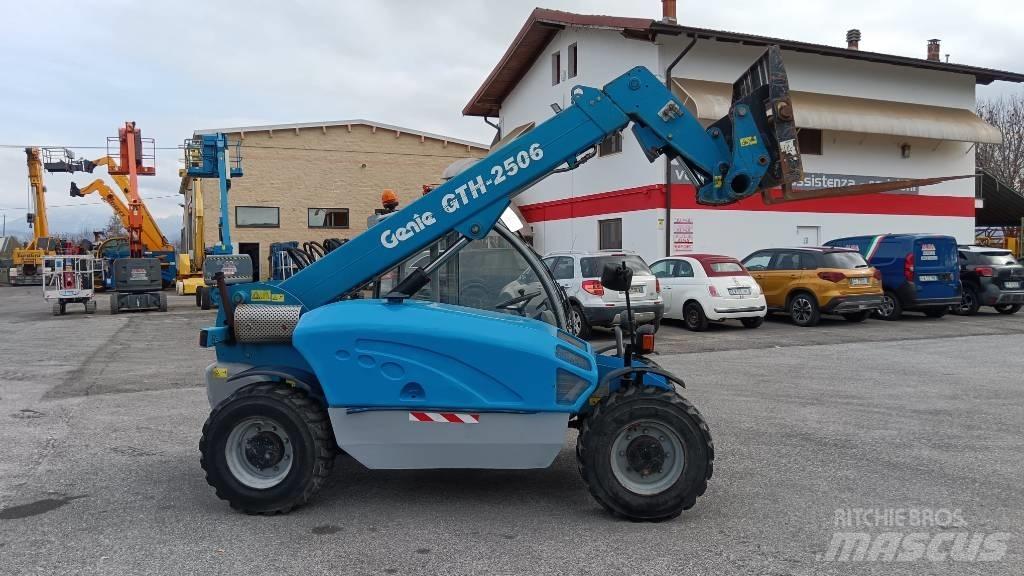 Terex Genie 2506 Teleskopski viličarji