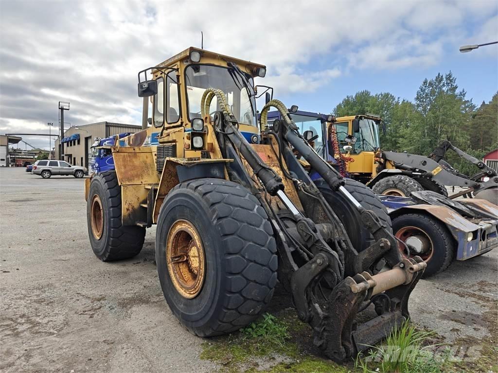 Volvo BM 4500 Kolesni nakladalci