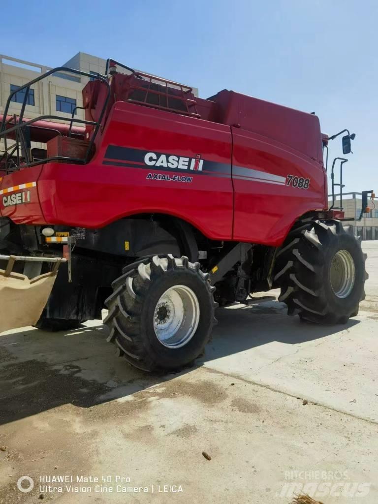 Case IH 7088 Kombajni