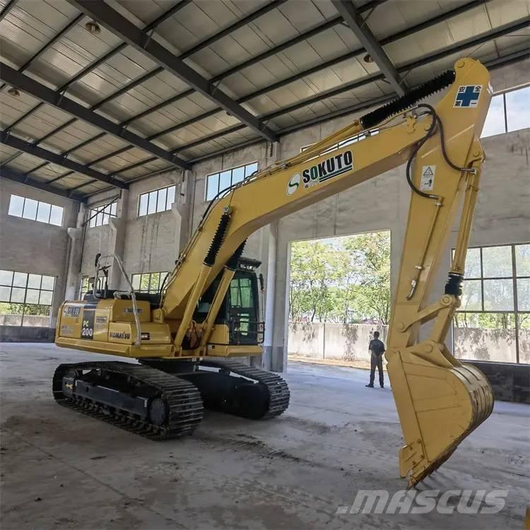 Komatsu PC200-8 Bagri goseničarji