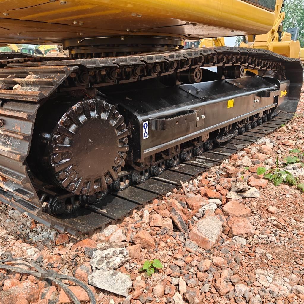 CAT 320D2L Bagri goseničarji