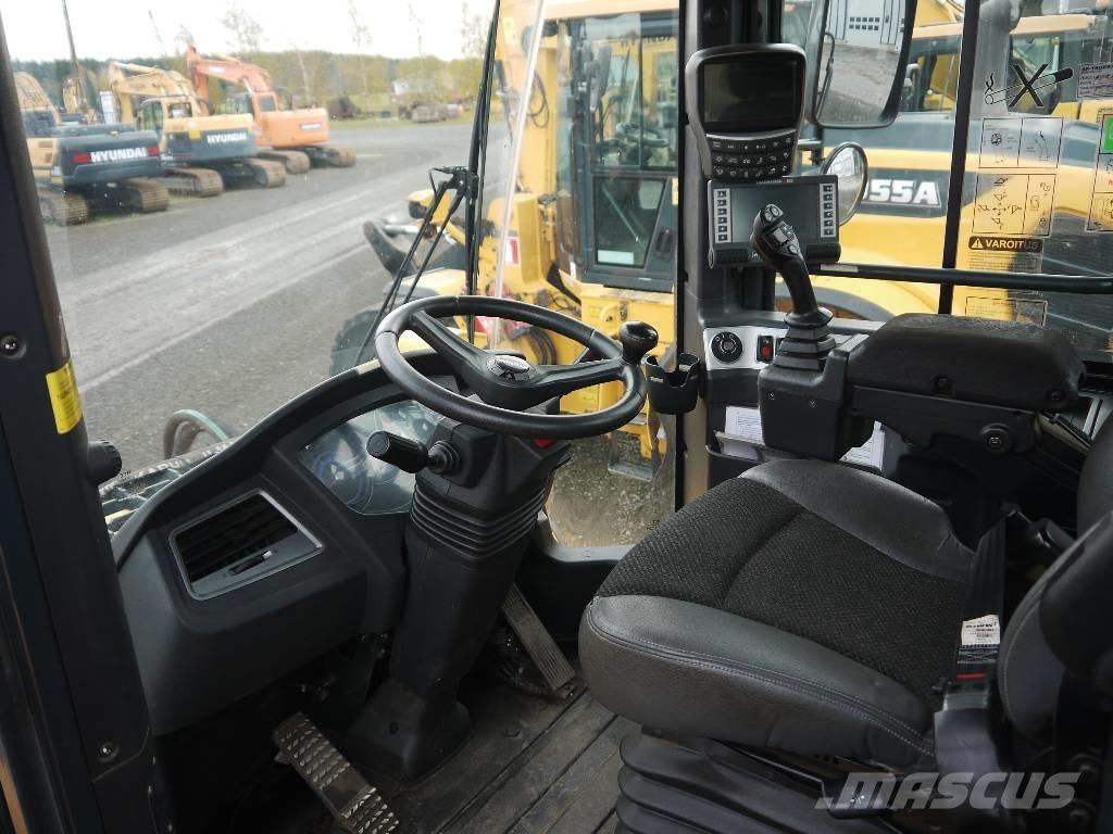 Hyundai HL955 Kolesni nakladalci