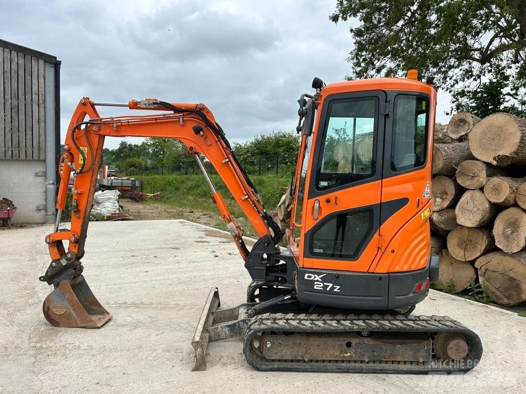 Doosan DX 27 Z Mini bagri <7t