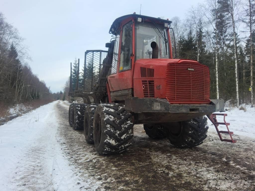 Komatsu 835 Forwarderji