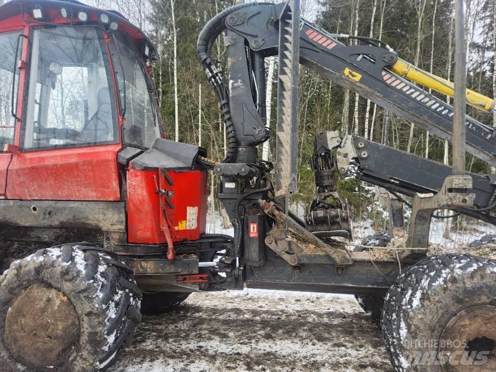 Komatsu 835 Forwarderji