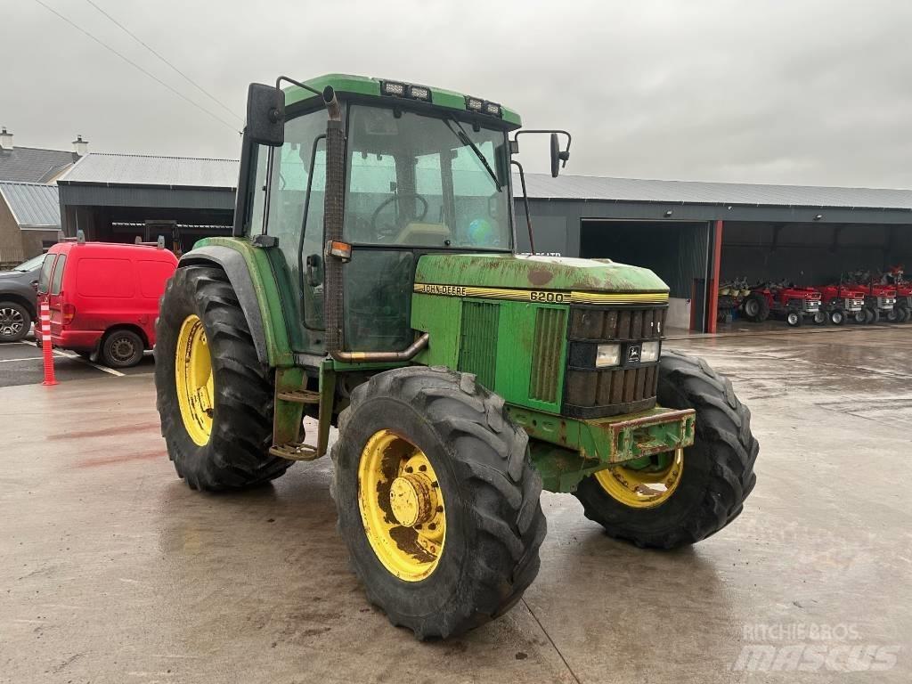 John Deere 6200 Traktorji