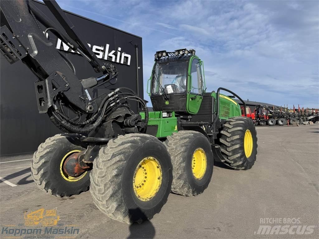 John Deere 1470E Harvesterji