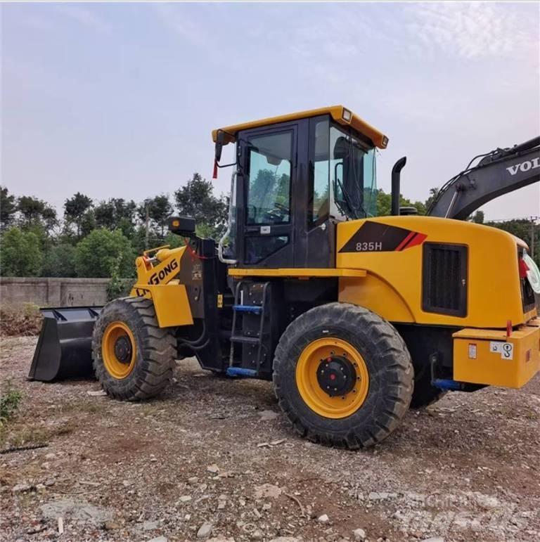 LiuGong 835 H Kolesni nakladalci