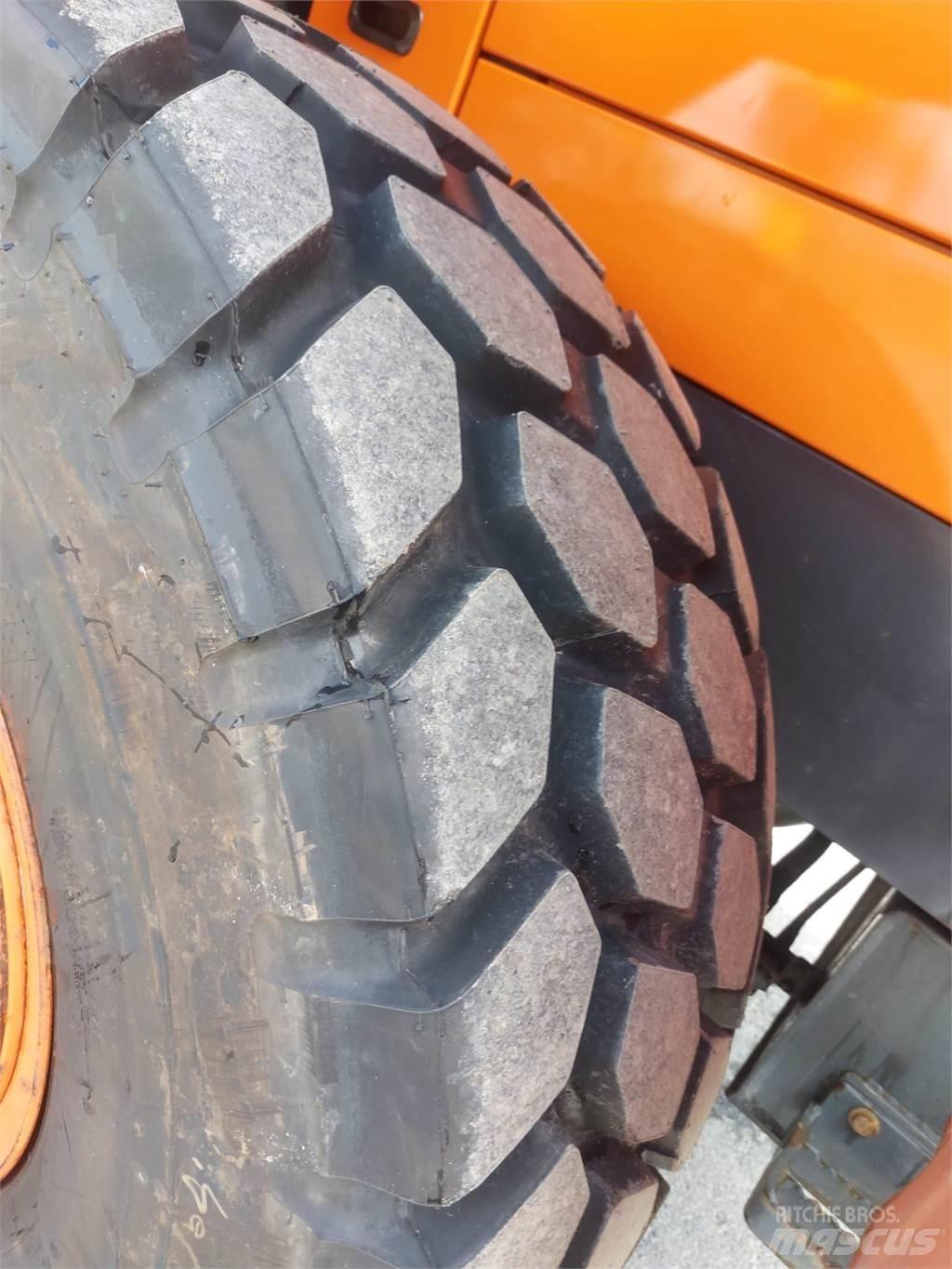 Doosan DL220-5 Kolesni nakladalci