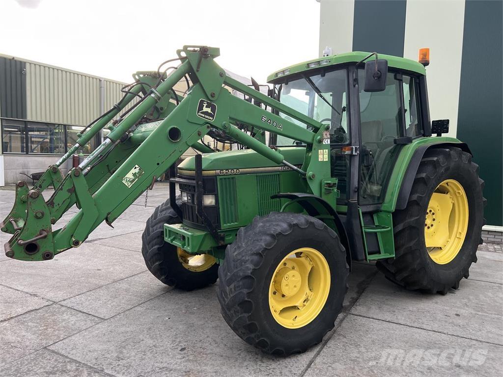 John Deere 6200 Traktorji