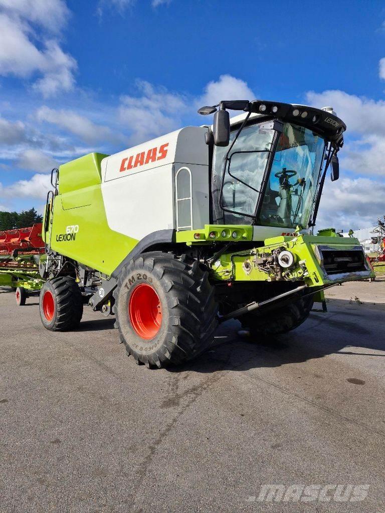 CLAAS Lexion 670 Kombajni