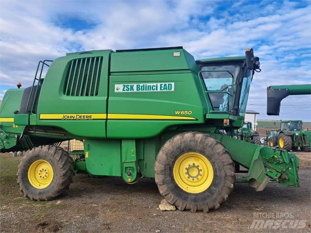 John Deere W650 Kombajni