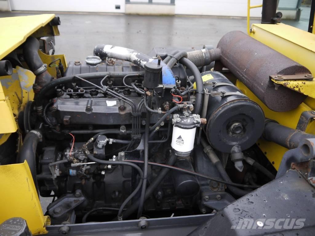 Wille 655 Kolesni nakladalci