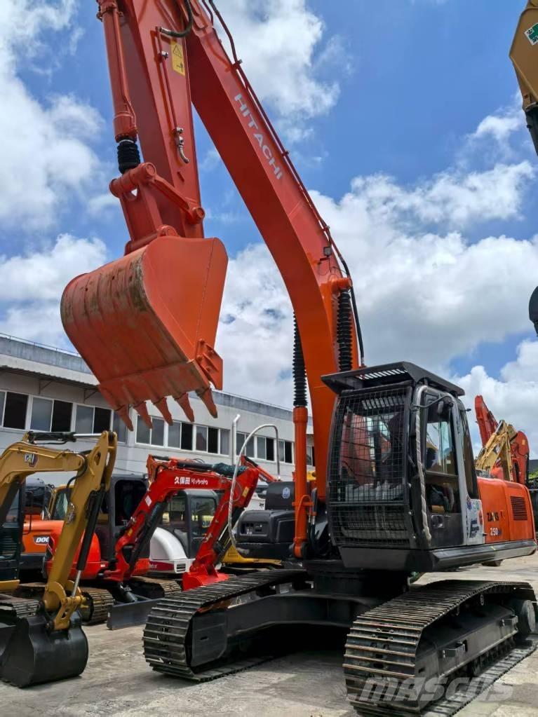 Hitachi ZX 250-3 G Midi bagri 7t – 12t