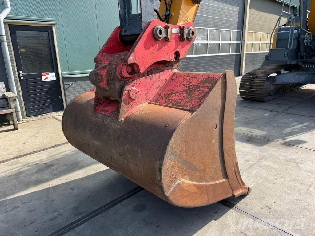 Liebherr R922 LC Bagri goseničarji