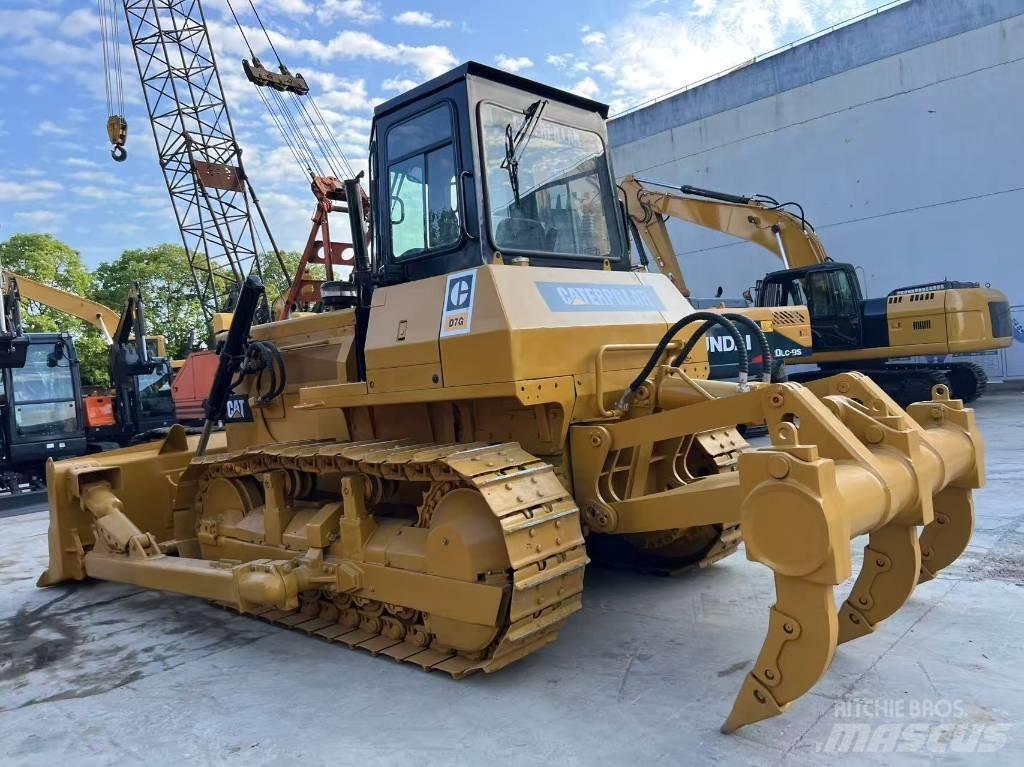 CAT D7G Buldožerji goseničarji