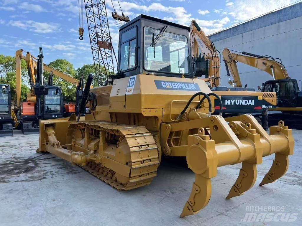 CAT D7G Buldožerji goseničarji