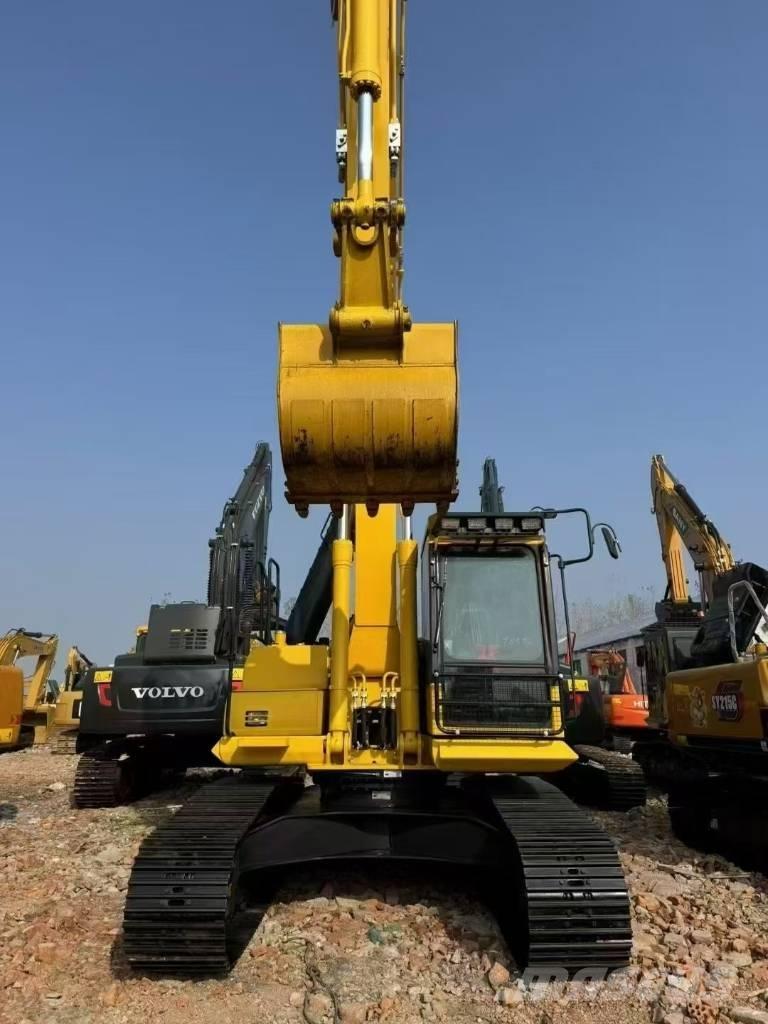 Komatsu PC 220-8 Bagri goseničarji