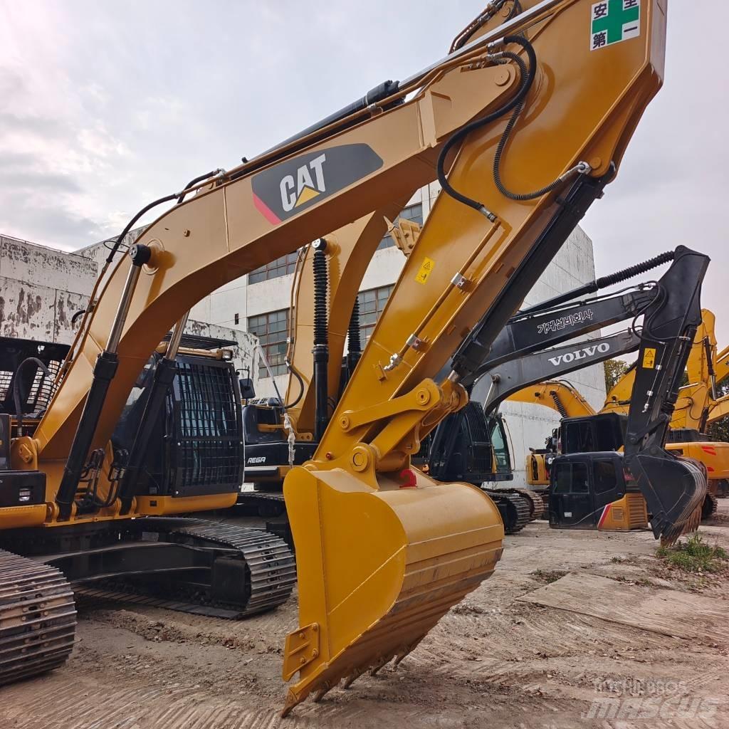 CAT 324D Bagri goseničarji