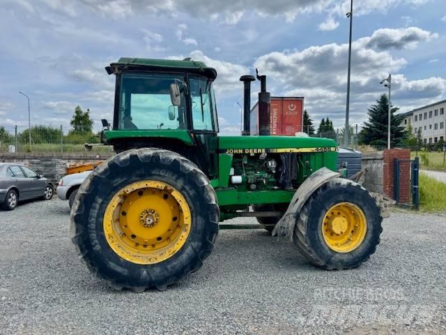 John Deere 4455 Traktorji