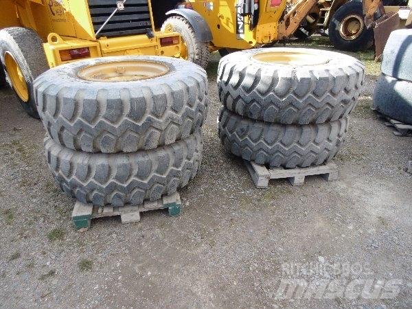 Goodyear 17,5x25 Gume, kolesa in platišča