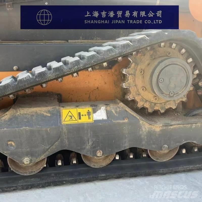 CASE TR 270 Skid steer mini nakladalci