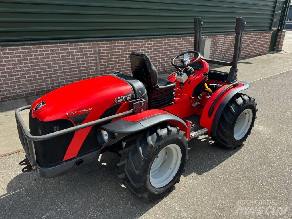 Carraro TTR4400 Vozila za prevoz delovne opreme