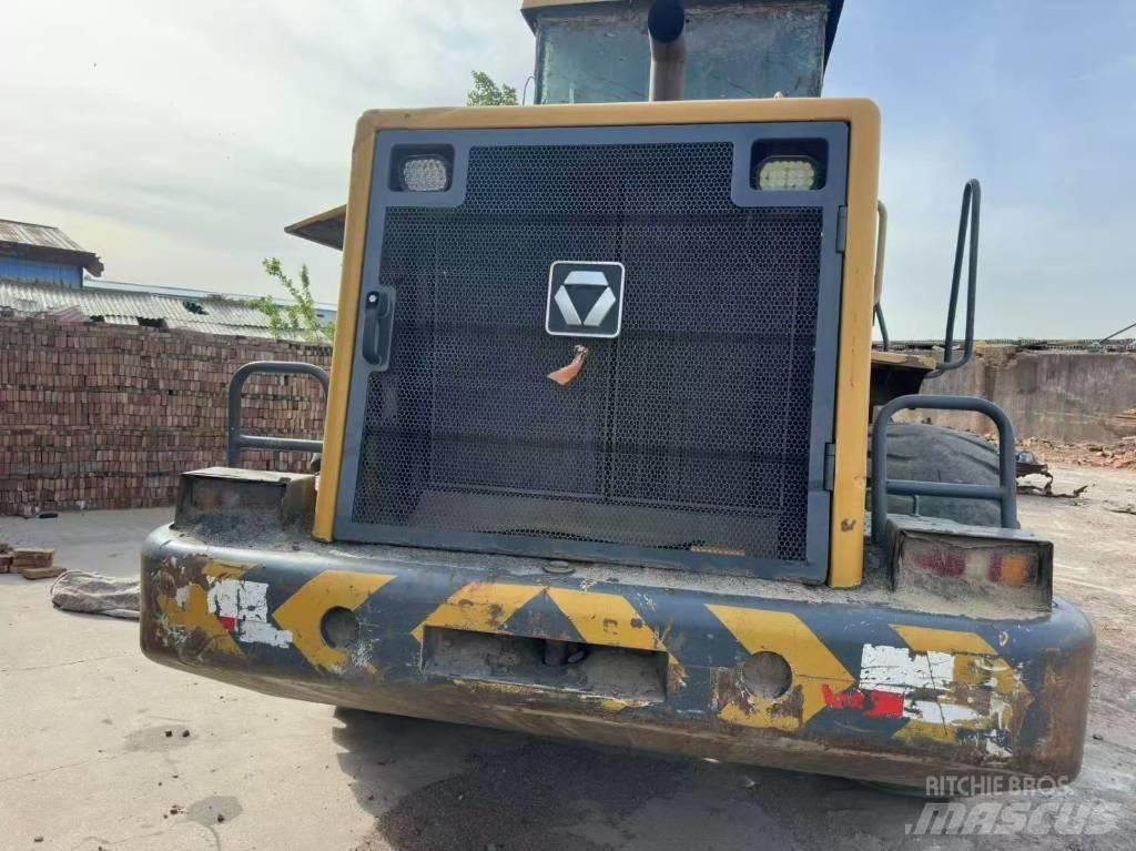 XCMG lw500fv Kolesni nakladalci