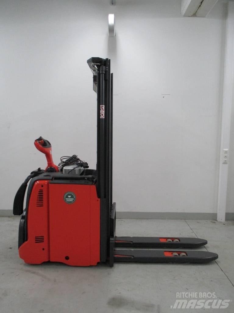 Linde L 12 AP Samopogonski ročni viličarji