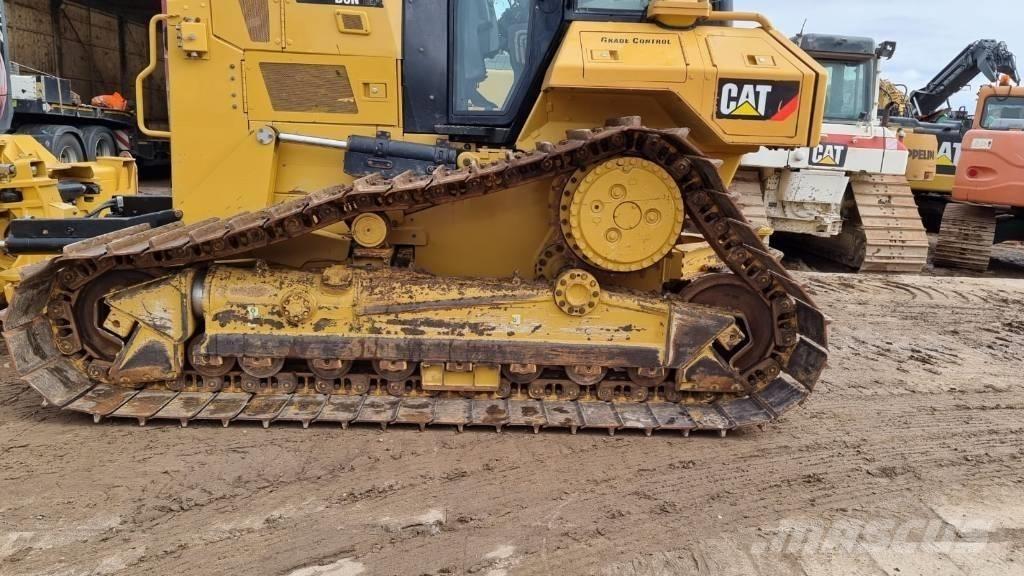 CAT D 6 N LGP Buldožerji goseničarji