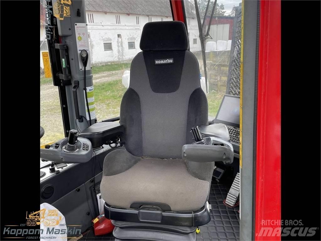 Komatsu 895 Forwarderji