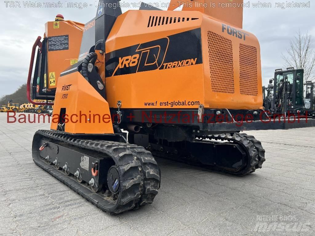  Först XR8D -werkneu- Drobilci lesa