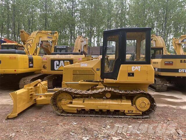 CAT D5G Buldožerji goseničarji