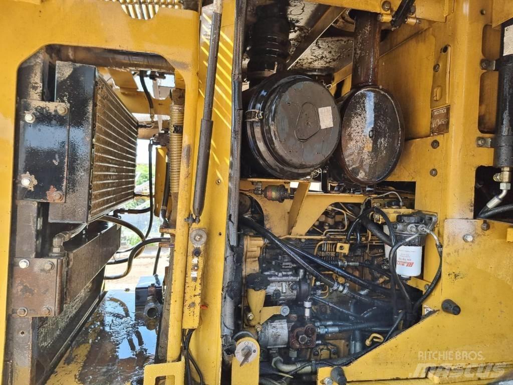 CAT 924 G Kolesni nakladalci