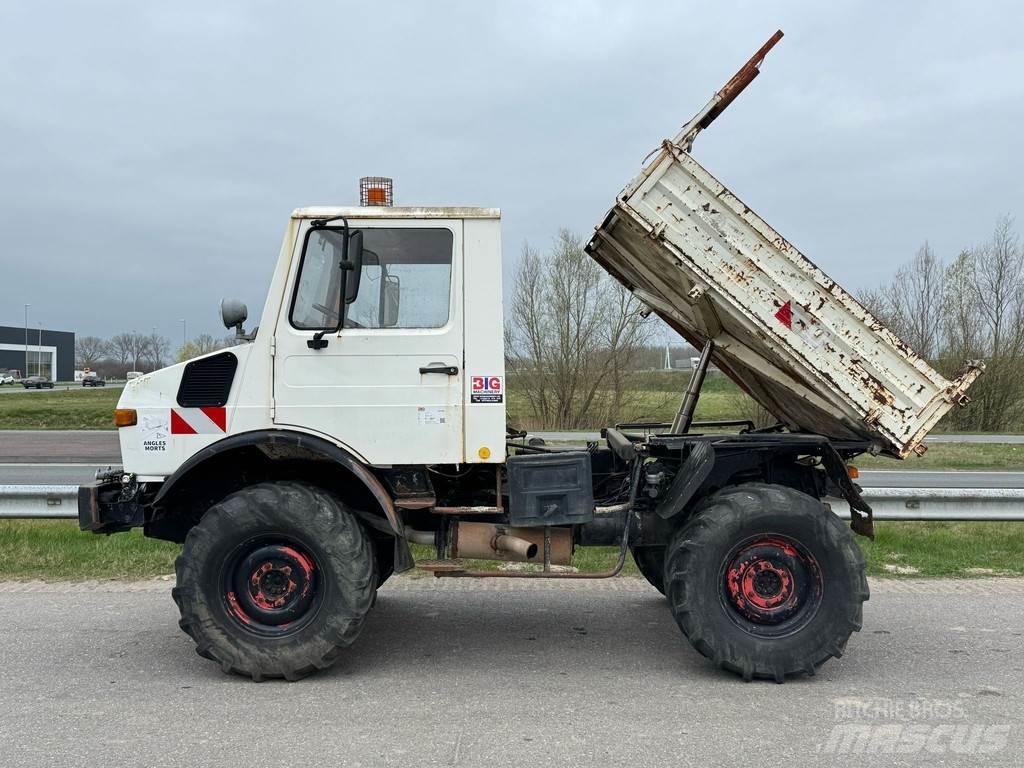 Mercedes-Benz 424 Kiper tovornjaki