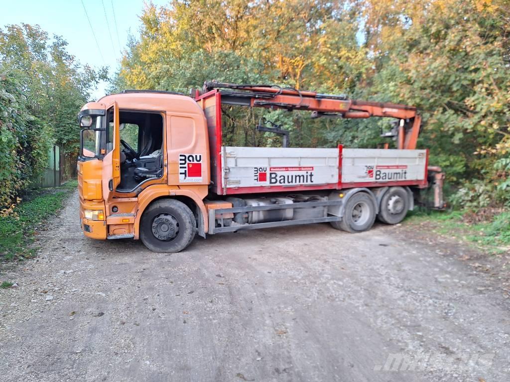 Scania P380 Tovornjaki z žerjavom