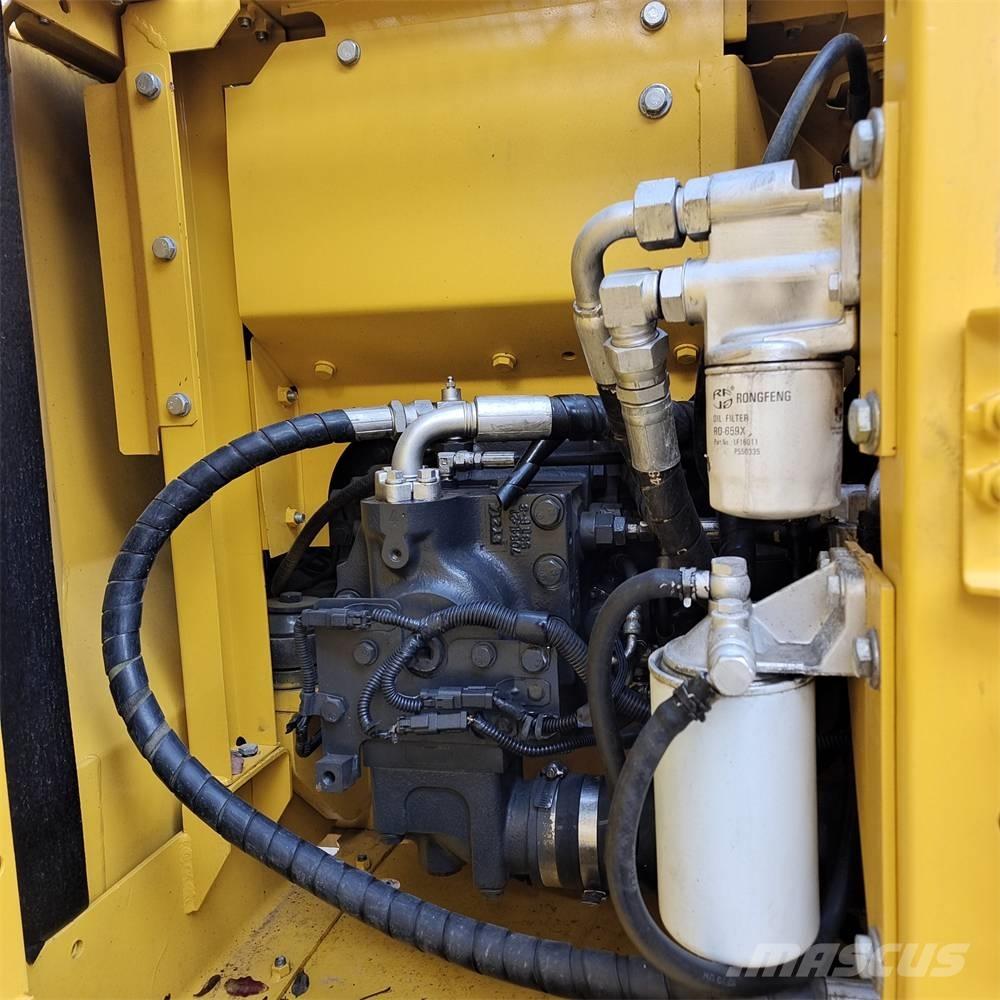 Komatsu PC 130 Bagri goseničarji