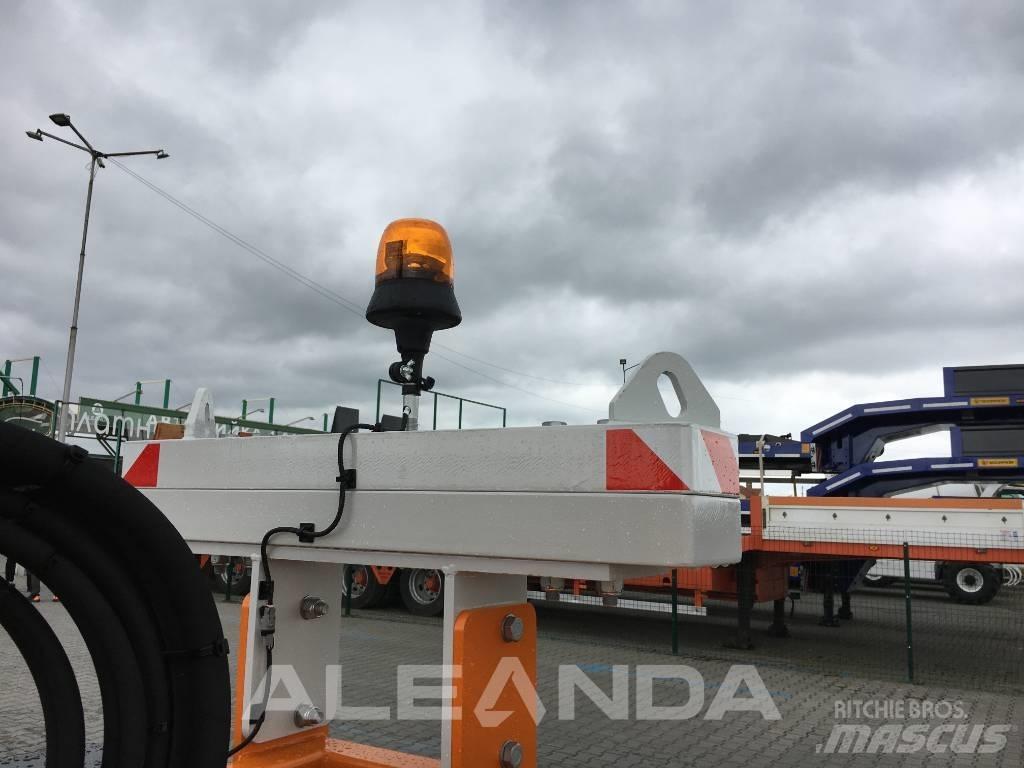  Turchi 300F Pilotna hidravlična kladiva