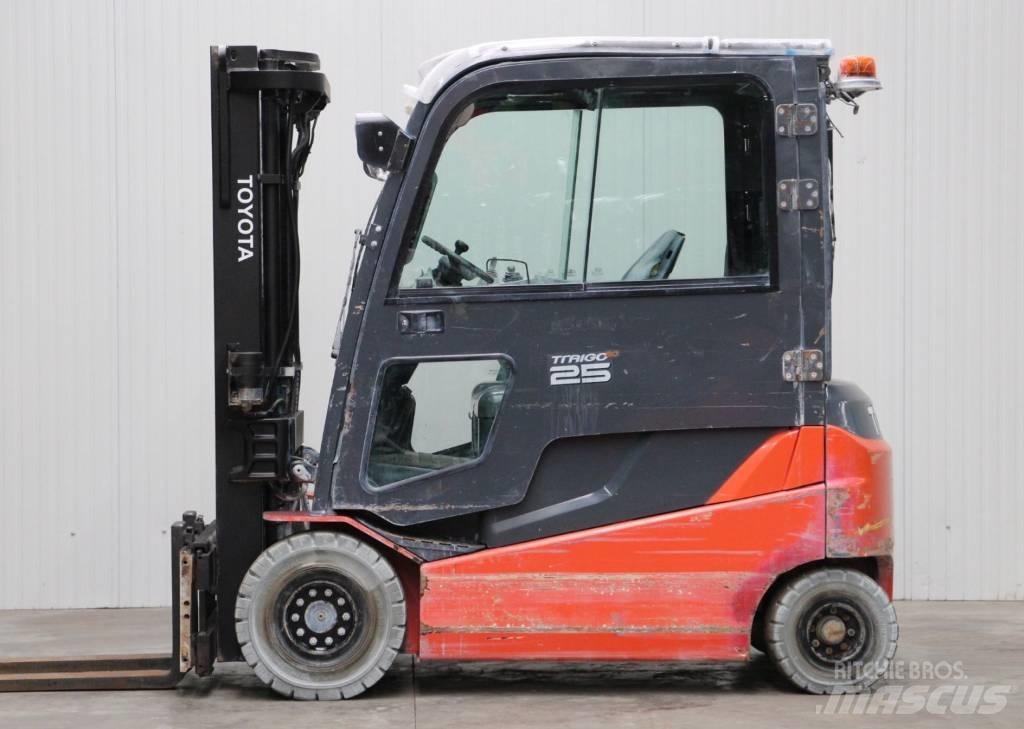 Toyota 8FBMT25 Električni viličarji